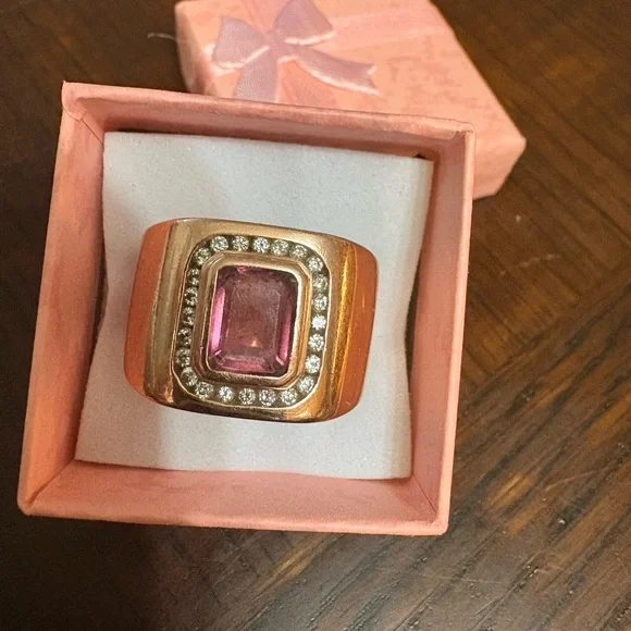 Elegant Pink tourmaline and 10 carat rose Gold Ring - Picture 3 of 16